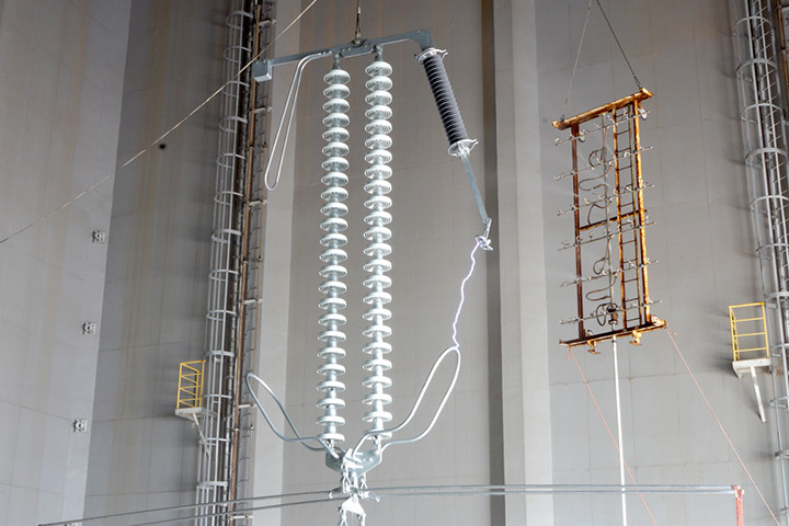 交直流電路閃絡(luò)試驗人工氣候室使用方法(圖3)